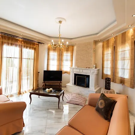 Luxury Rustic Mountain View Villa Lefkáda