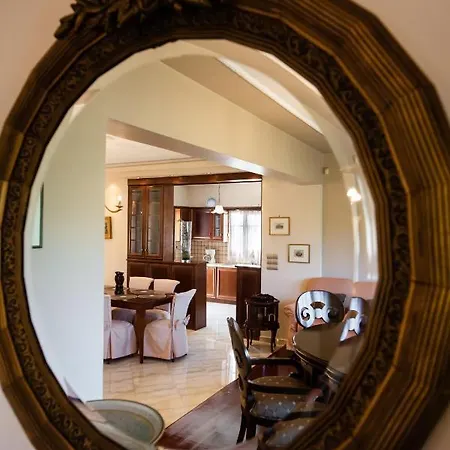 Luxury Rustic Mountain View Villa Lefkáda