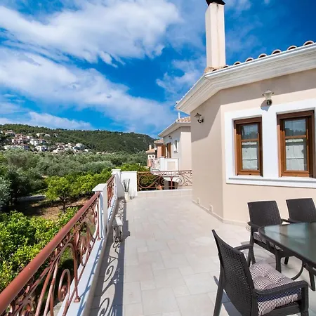 Luxury Rustic Mountain View