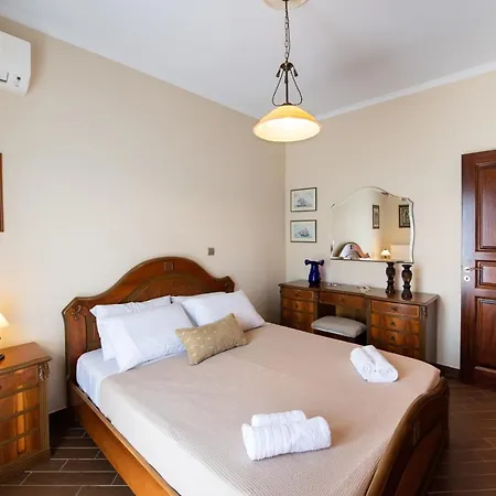 Willa Luxury Rustic Mountain View Lefkáda