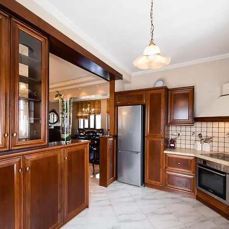 Luxury Rustic Mountain View וילה