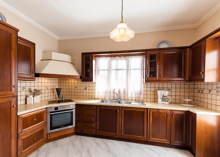 Luxury Rustic Mountain View