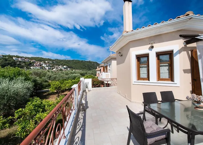 Luxury Rustic Mountain View