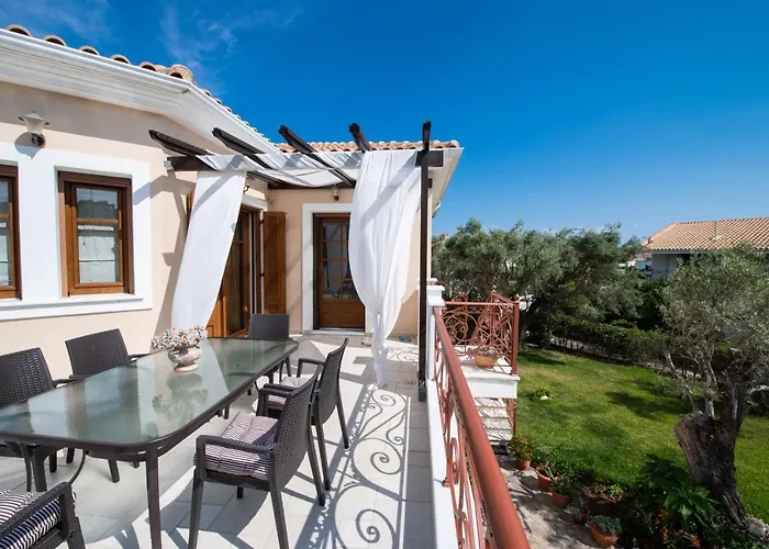 Luxury Rustic Mountain View * Lefkáda